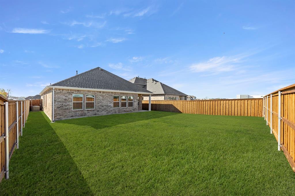 2372 Bell Way Forney, TX 75126 - Photo 39 of 39 26_27. 2372 Bell - Back (2)