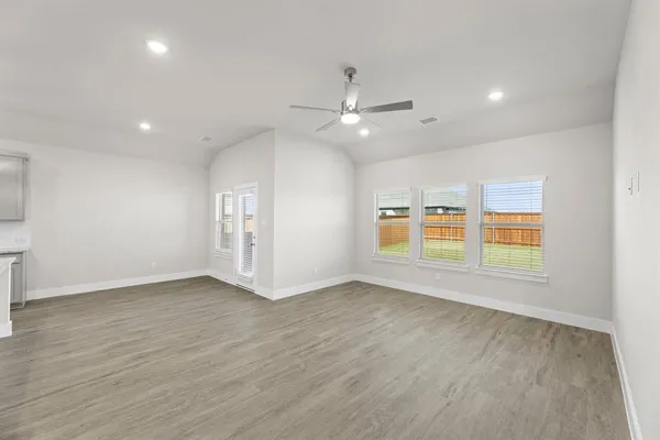 $339,459 | 2372 Bell Way, Forney, TX 75126