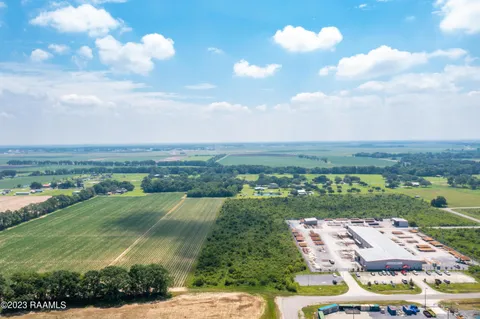 $211,500 | 2 Paul Segura Parkway, New Iberia, LA 70560