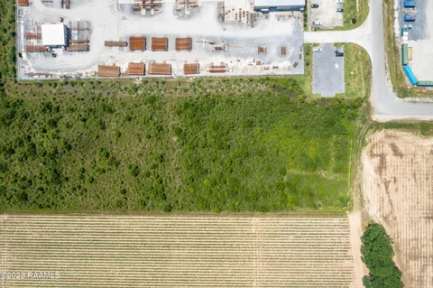 $211,500 | 2 Paul Segura Parkway, New Iberia, LA 70560