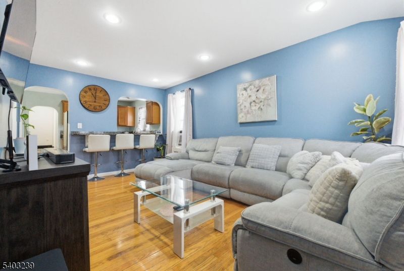 64 John Ryle Avenue Haledon, NJ 07508 - Photo 4 of 42