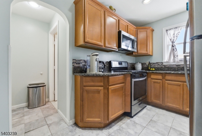 64 John Ryle Avenue Haledon, NJ 07508 - Photo 6 of 42