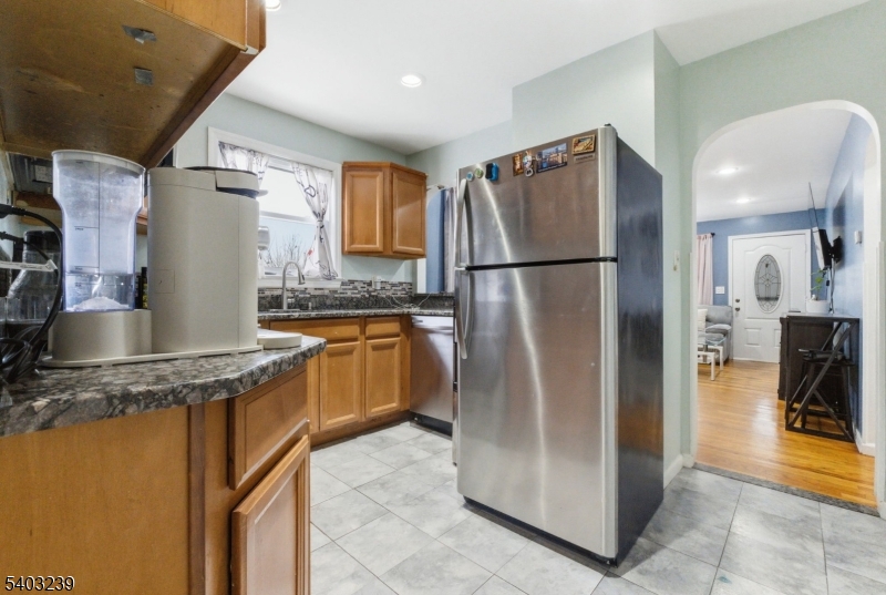 64 John Ryle Avenue Haledon, NJ 07508 - Photo 7 of 42