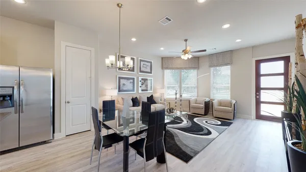 $2,325 | 9007 Lonestar Creekbend Lane, Houston, TX 77080