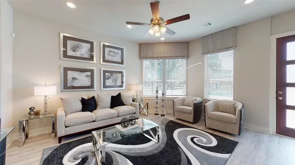 $2,325 | 9007 Lonestar Creekbend Lane, Houston, TX 77080