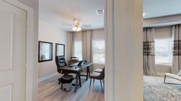 $2,325 | 9007 Lonestar Creekbend Lane, Houston, TX 77080