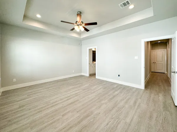 $2,325 | 9007 Lonestar Creekbend Lane, Houston, TX 77080