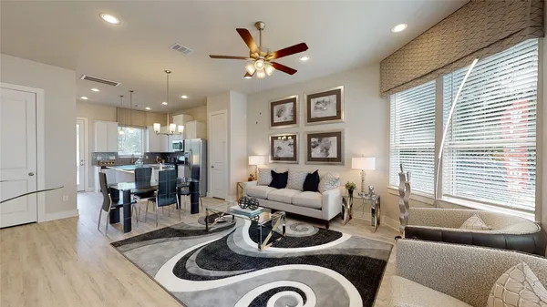 $2,325 | 9007 Lonestar Creekbend Lane, Houston, TX 77080