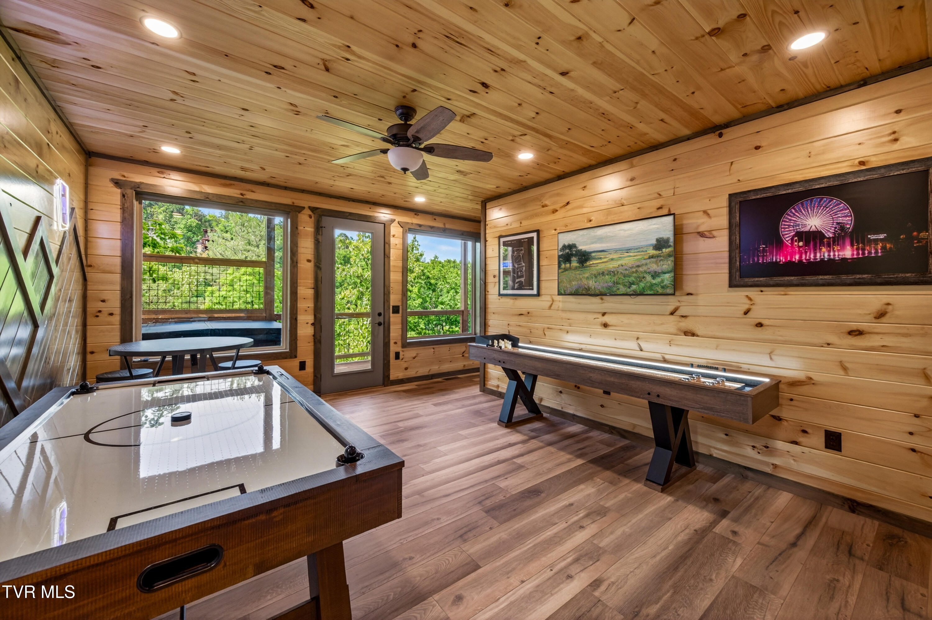756 Ski View Lane Sevierville, TN 37876 - Photo 22 of 48 DSC_8037-Edit