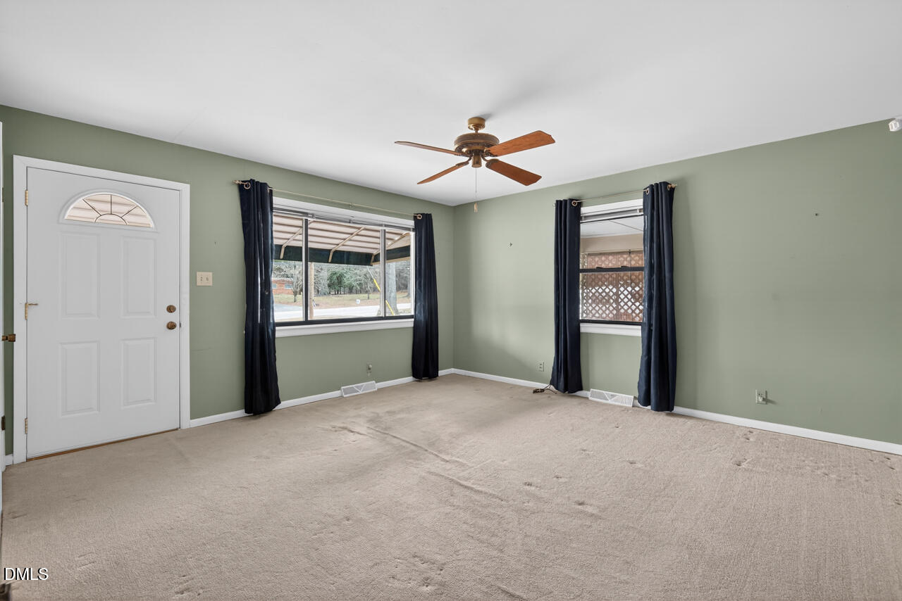 622 Lynn Road Durham, NC 27703 - Photo 3 of 22 05