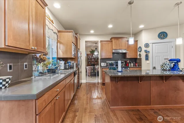 $1,275,000 | 3611 232nd Street Southeast, Bothell, WA 98021