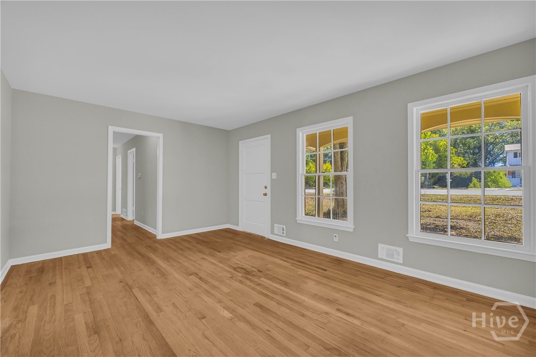 1067 College Station Road Athens, GA 30605 - Photo 2 of 48
