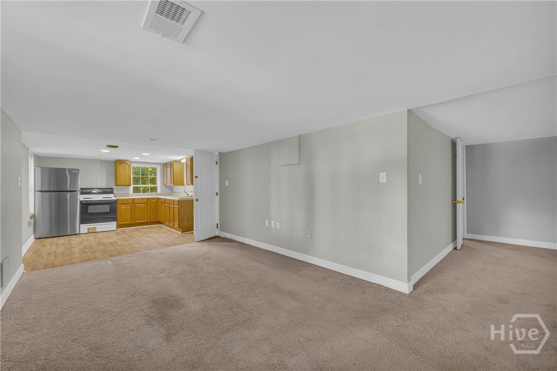 1067 College Station Road Athens, GA 30605 - Photo 6 of 48
