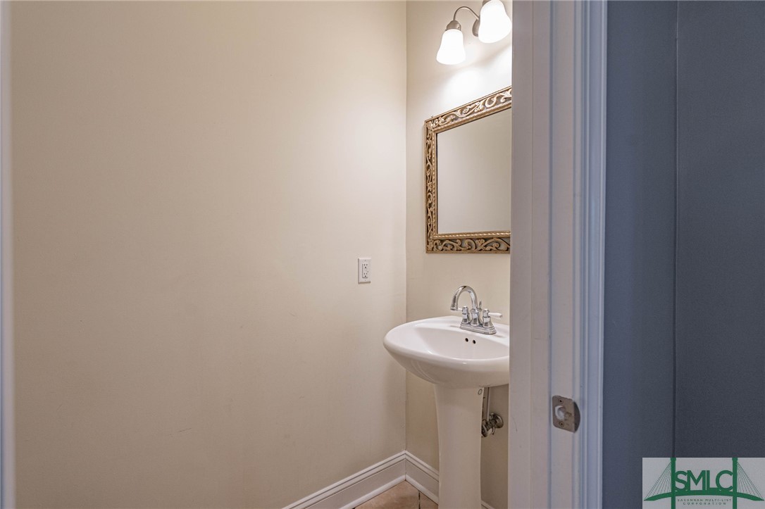 146 Barfield Way Rincon, GA 31326 - Photo 4 of 36