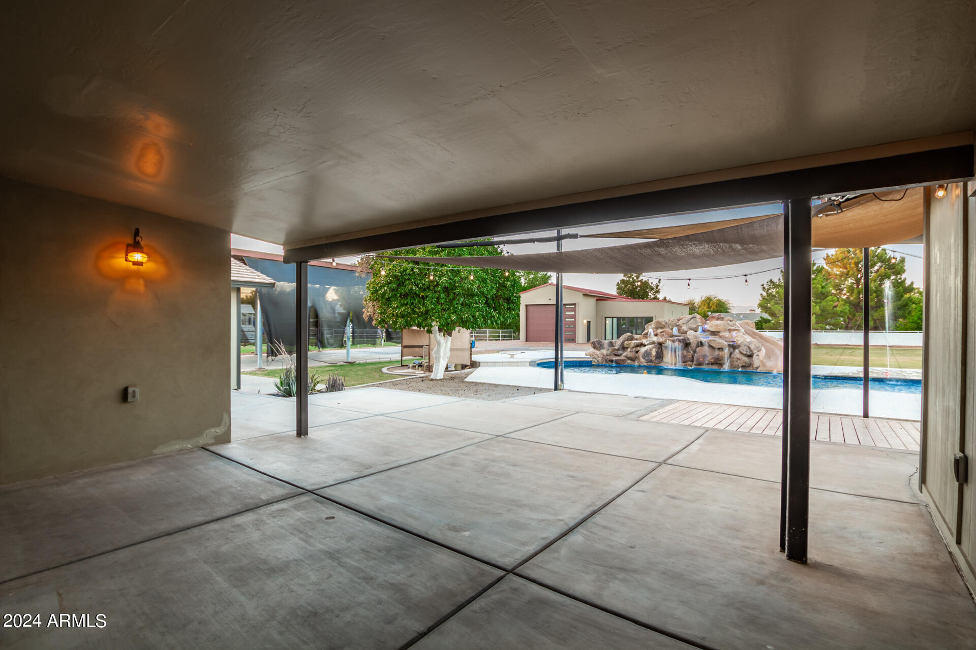 2386 East Redfield Road Gilbert, AZ 85234 - Photo 69 of 107 36 - Redfield