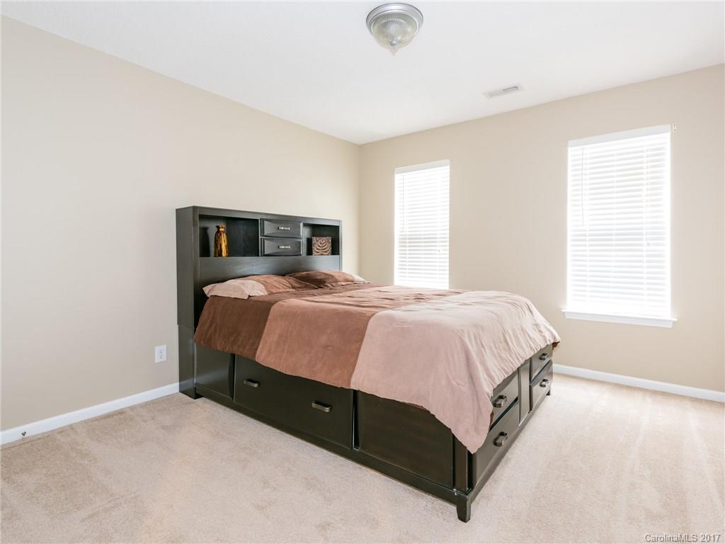 6705 Reedy Creek Road Charlotte, NC 28215 - Photo 11 of 24