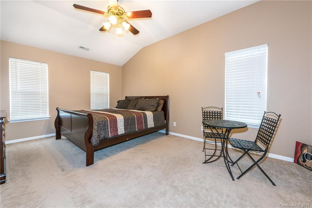 6705 Reedy Creek Road Charlotte, NC 28215 - Photo 10 of 24