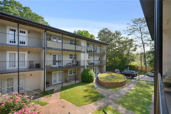 $209,000 | 897 North Highland Avenue Northeast, Unit A9, Atlanta, GA 30306