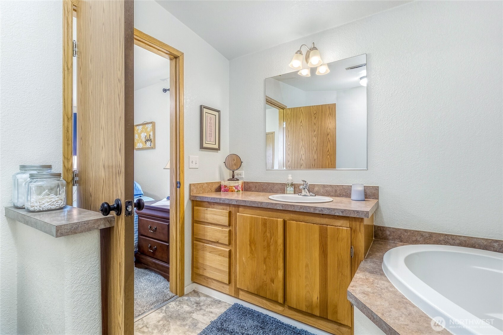 1247 Watson Loop Touchet, WA 99360 - Photo 19 of 40