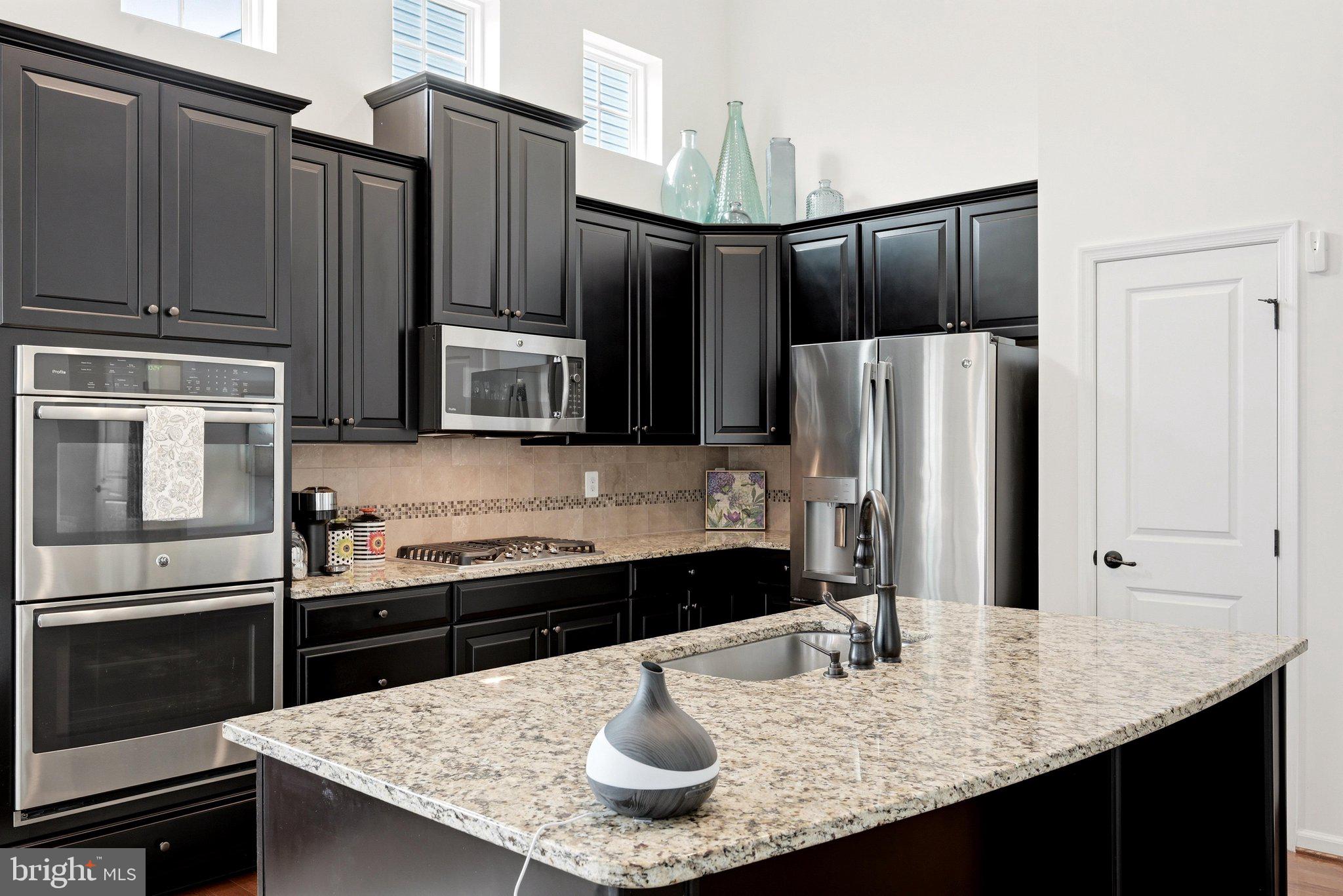 114 Rooftop Court Stephenson, VA 22656 - Photo 10 of 61 Kitchen