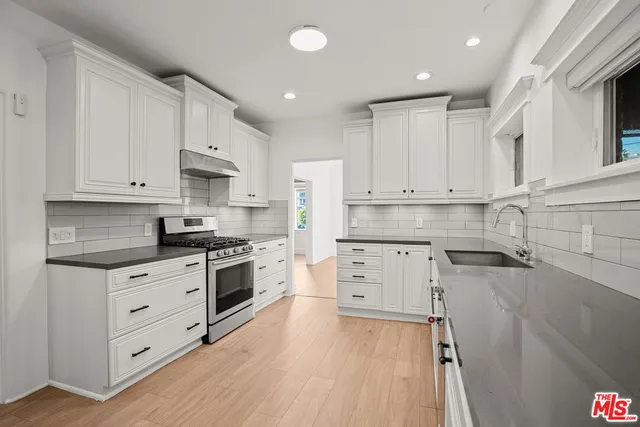 $5,950 | 8467 West 4th Street, Los Angeles, CA 90048