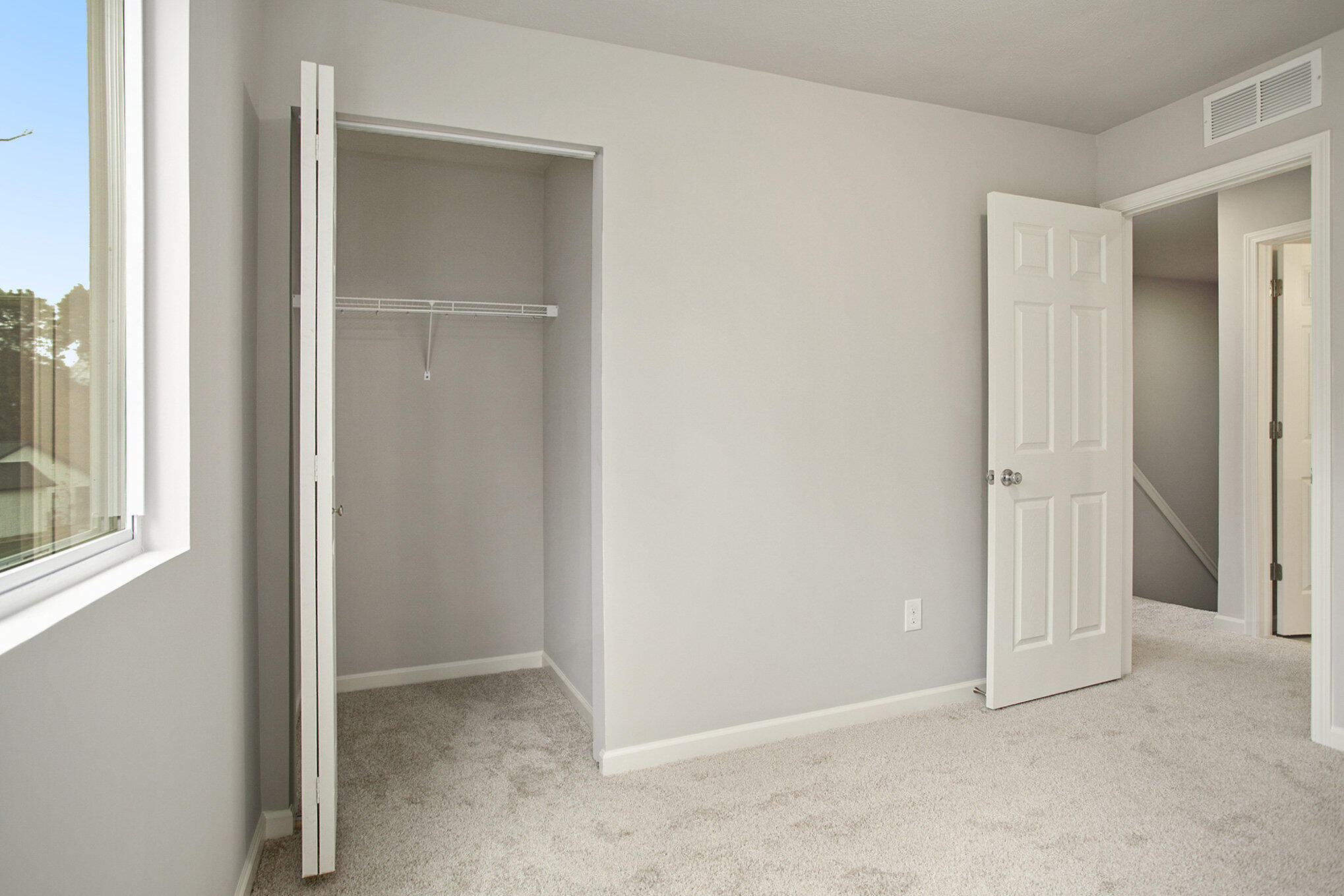 922 Forest Street Marshall, MI 49068 - Photo 21 of 41 BWL021-i1830-BR4 WIC