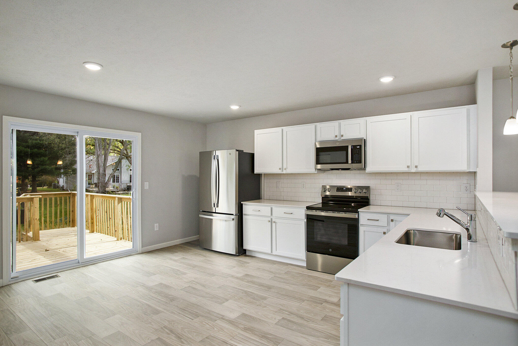 922 Forest Street Marshall, MI 49068 - Photo 6 of 41 BWL021-i1830-Kitchen1