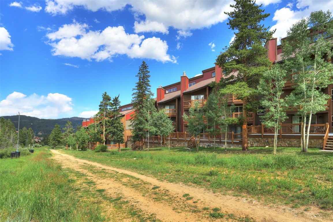 840 4 O Clock Road, Unit A1D Breckenridge, CO 80424 - Photo 29 of 38 a view of a park