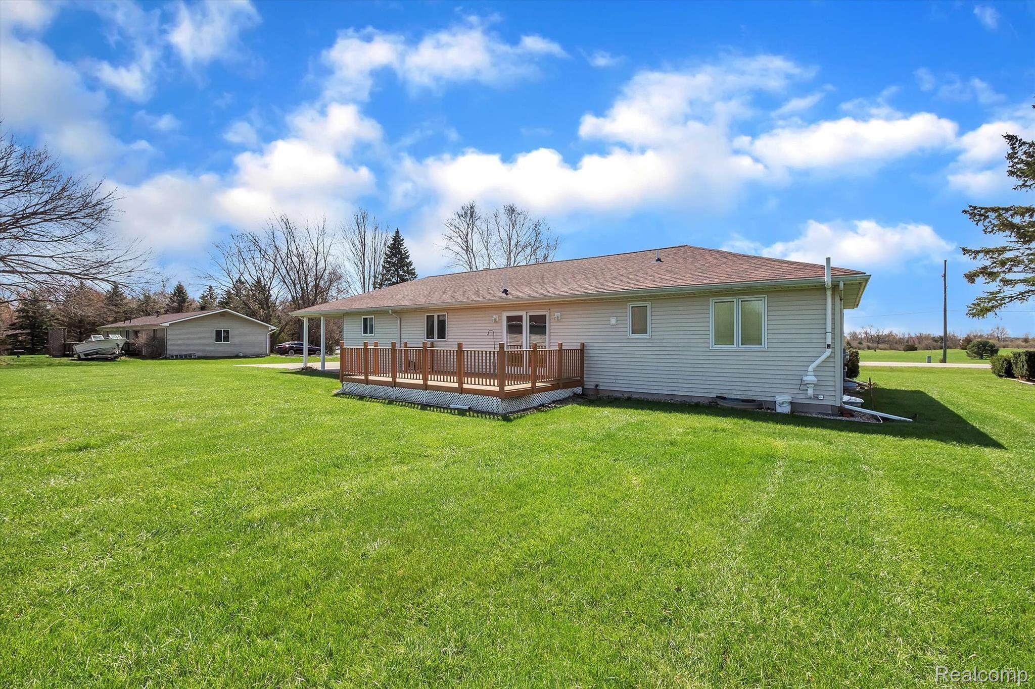 3040 West Coon Lake Road Howell, MI 48843 - Photo 38 of 41 38-3040-W-Coon-Lake-Rd-WindowStill-Real-Estate-Photography-38.jpg