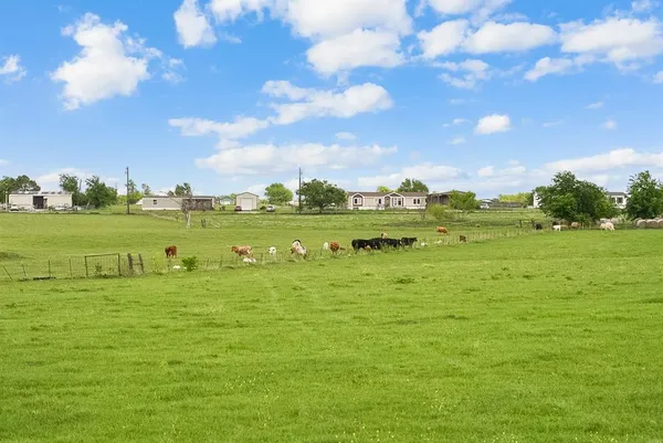 $1,690,000 | 7604 County Road 136, Terrell, TX 75161