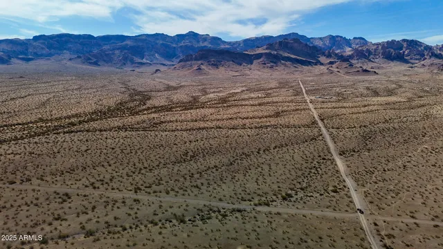 $17,999 | 0 West Wingate Drive, Unit 7, Golden Valley, AZ 86413