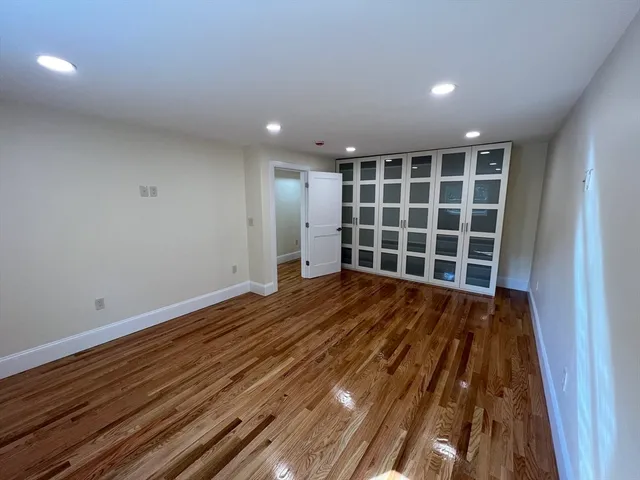 $1,649,999 | 4 Ripley Road, Hull, MA 02045