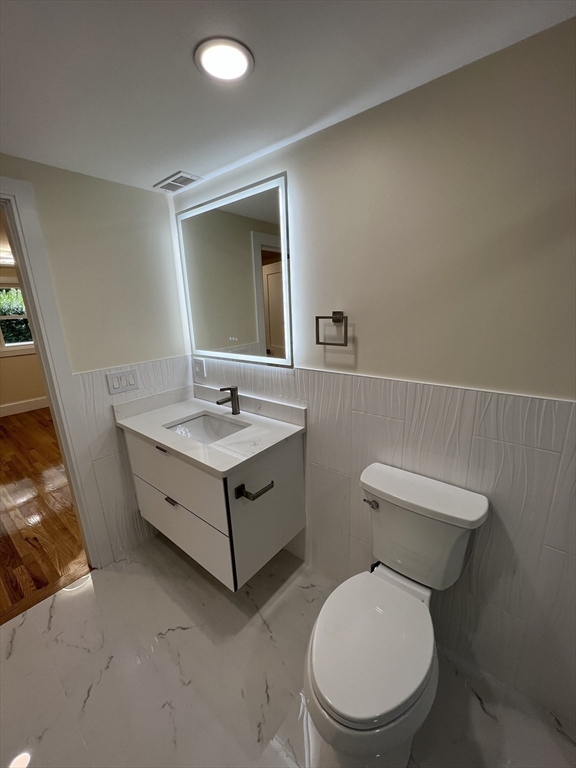 4 Ripley Road Hull, MA 02045 - Photo 24 of 40