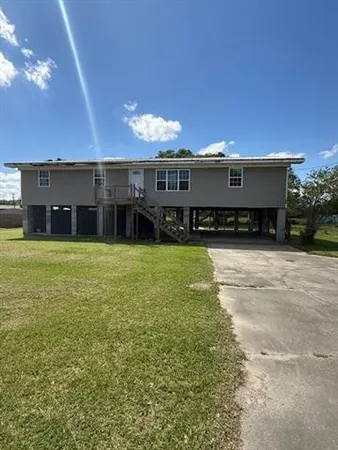 $109,999 | 721 Walter Drive, Erath, LA 70533