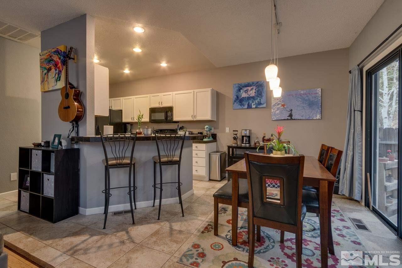4337 Leeward Lane Reno, NV 89502 - Photo 6 of 24 Photo 6