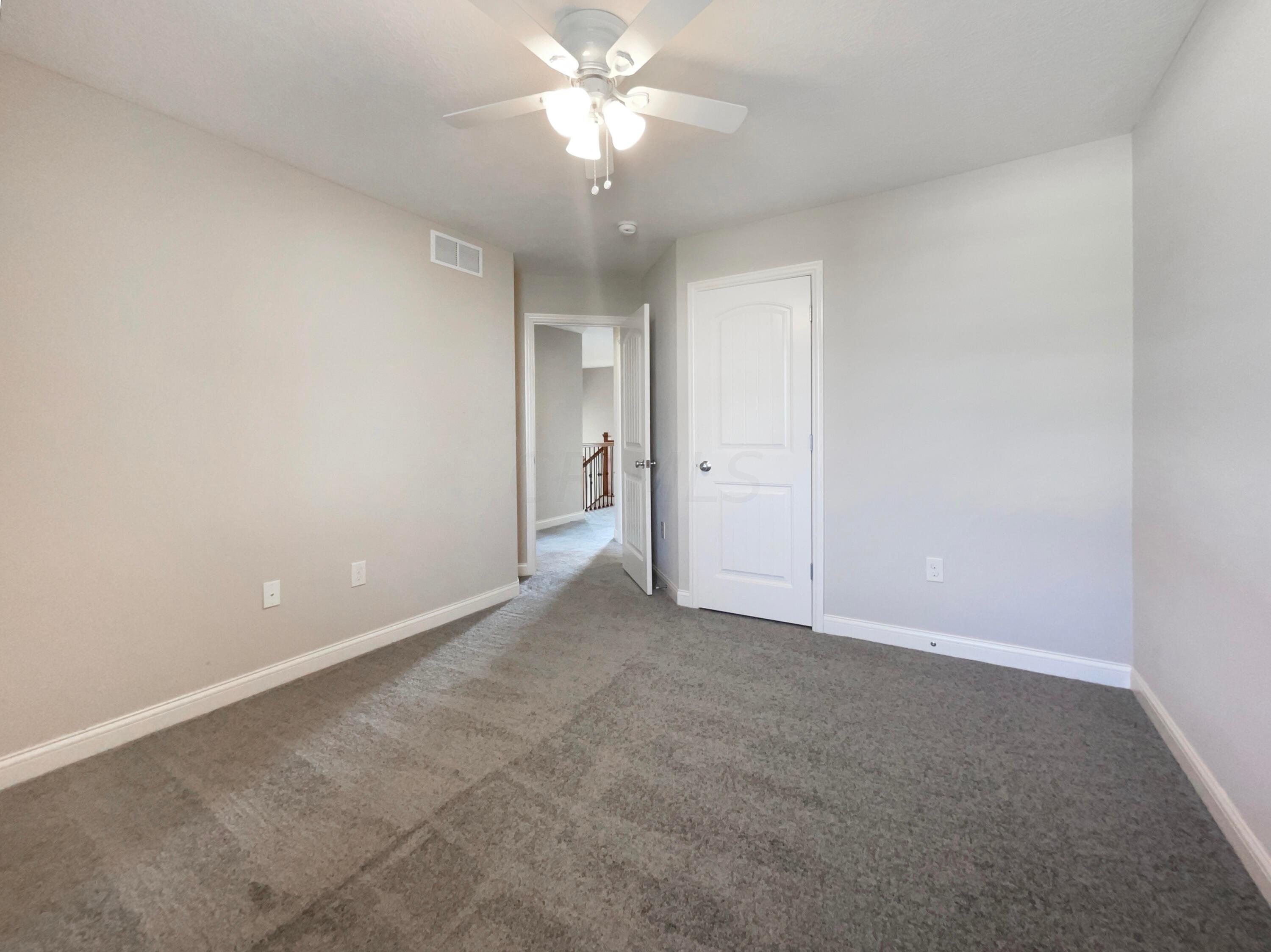 1412 Fergus Road Grove City, OH 43123 - Photo 27 of 32 listing_24