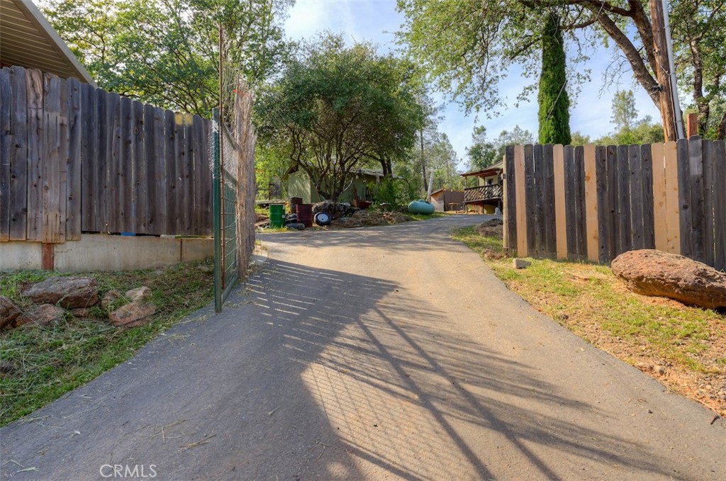 152 Rocky Top Road Oroville, CA 95965 - Photo 37 of 68