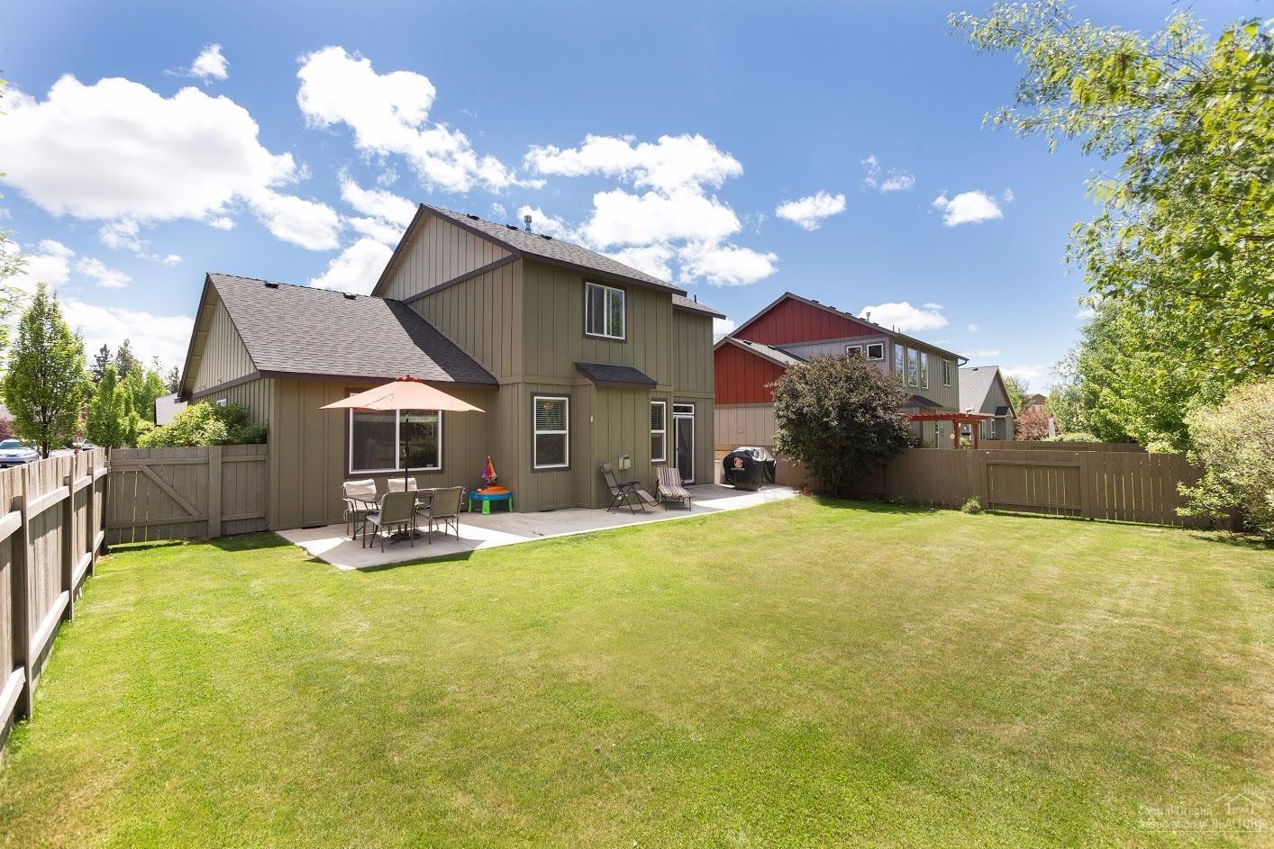 19568 Sager Loop Bend, OR 97702 - Photo 12 of 16 Additional Photo