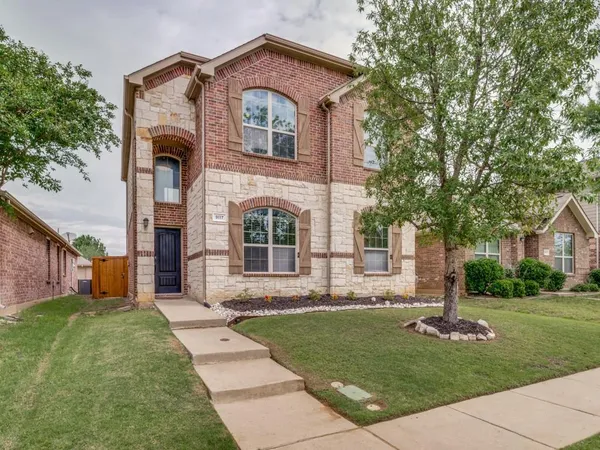 $320,000 | 9117 Eastwood Avenue, Cross Roads, TX 76227