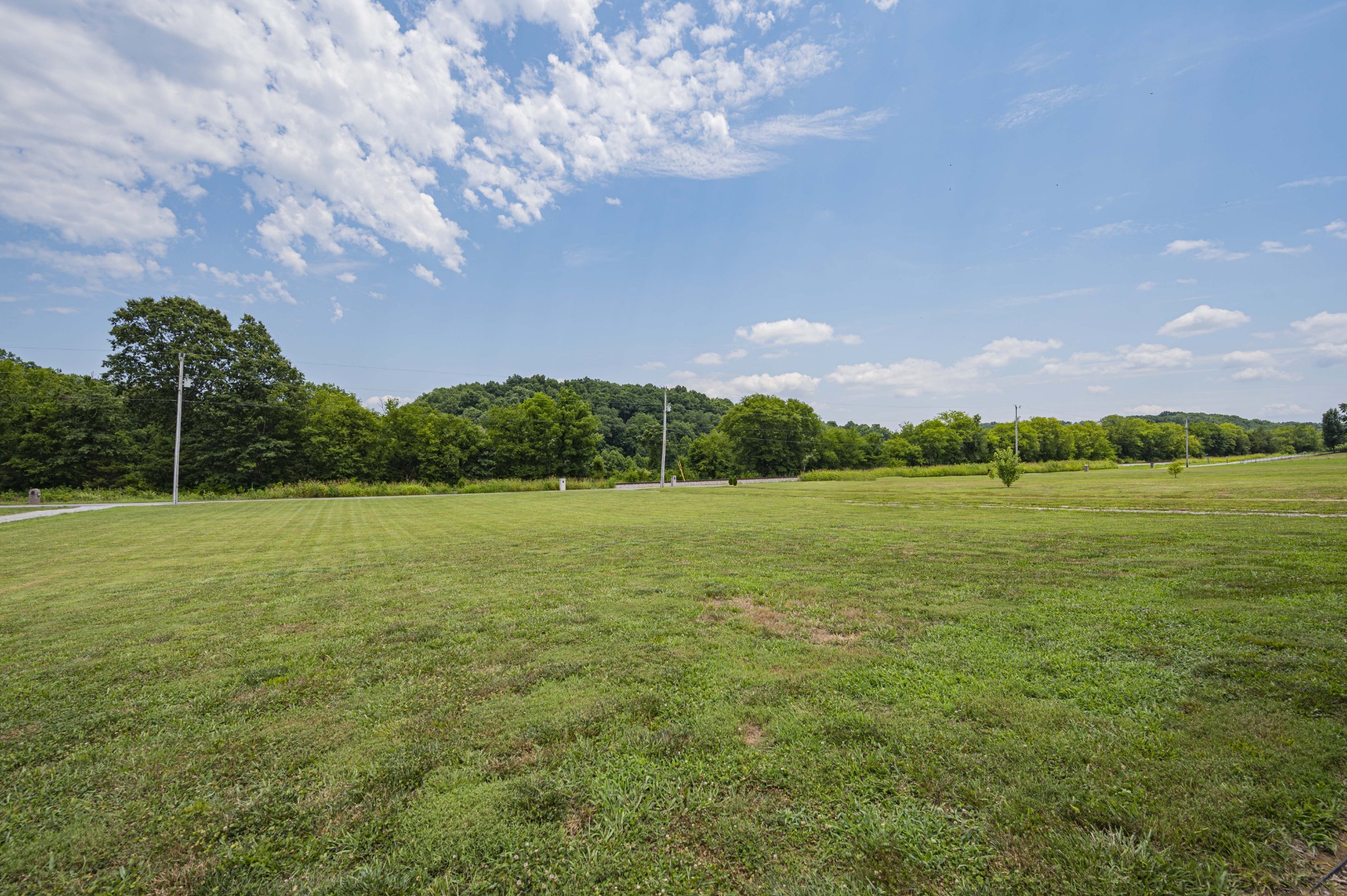 1632 Old Gallatin Road Portland, TN 37148 - Photo 8 of 37 a view of a field with an ocean