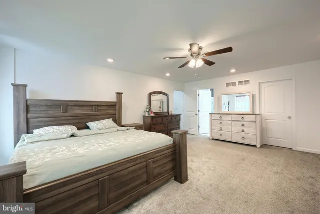 $424,900 | 20 Steeple Chase Drive, York Haven, PA 17370