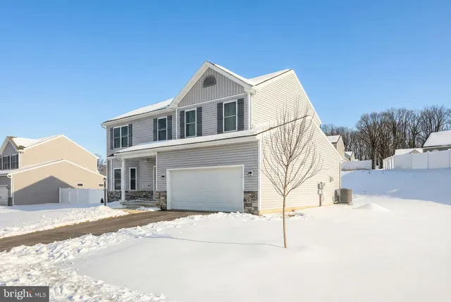 $424,900 | 20 Steeple Chase Drive, York Haven, PA 17370