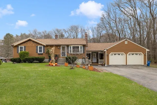 $549,500 | 160 Federal Street, Blackstone, MA 01504