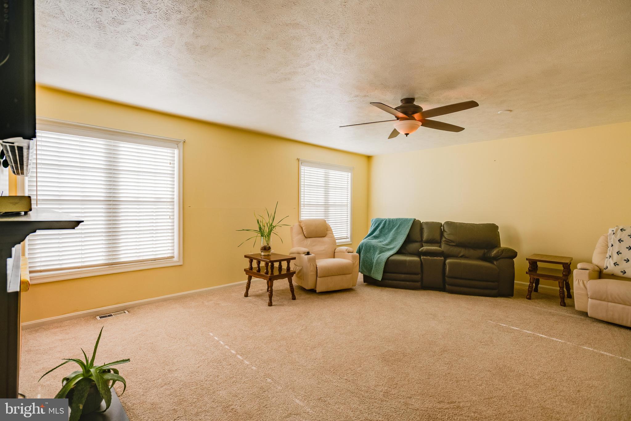 8952 Cannon Ridge Drive Manassas, VA 20110 - Photo 15 of 51