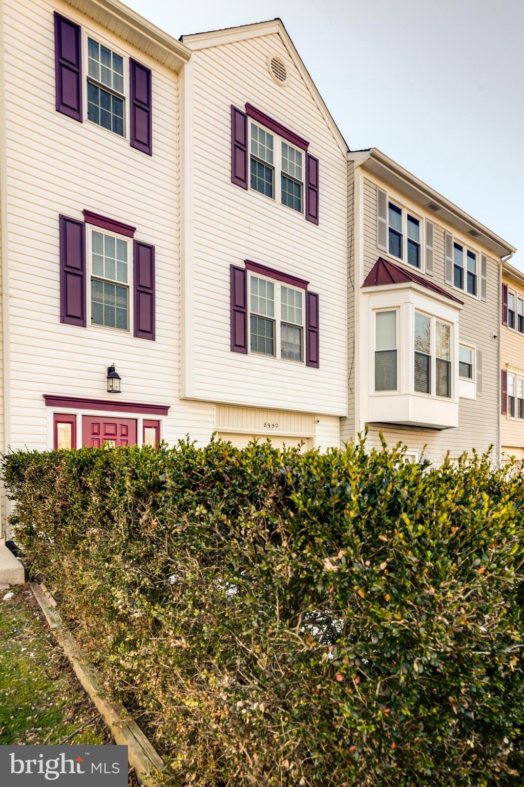 8952 Cannon Ridge Drive Manassas, VA 20110 - Photo 2 of 51