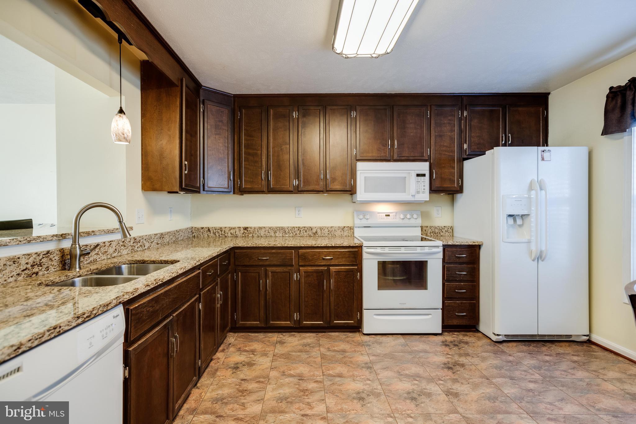 8952 Cannon Ridge Drive Manassas, VA 20110 - Photo 21 of 51