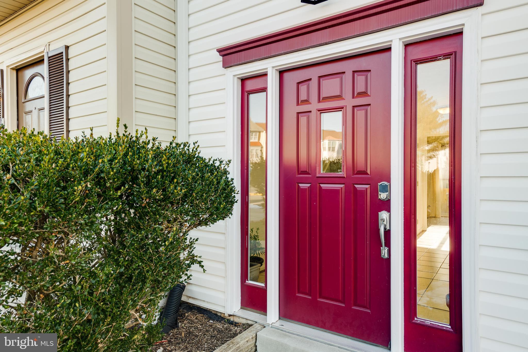 8952 Cannon Ridge Drive Manassas, VA 20110 - Photo 7 of 51