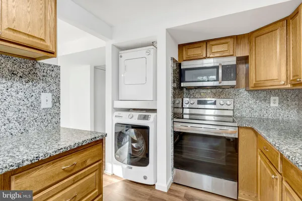 $325,000 | 8339 Felsted Lane, Manassas, VA 20110