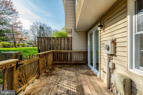 $325,000 | 8339 Felsted Lane, Manassas, VA 20110