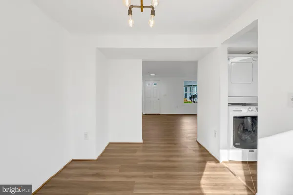 $325,000 | 8339 Felsted Lane, Manassas, VA 20110